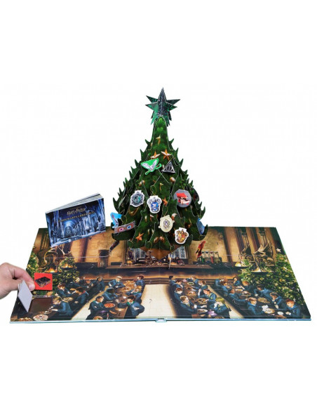 Harry Potter: A Hogwarts Christmas Pop-Up